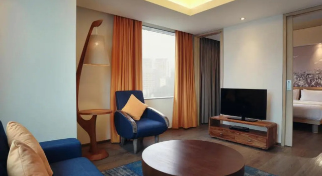 Suite Mercure Jakarta Simatupang