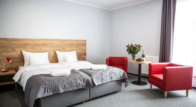 Hotel Seven