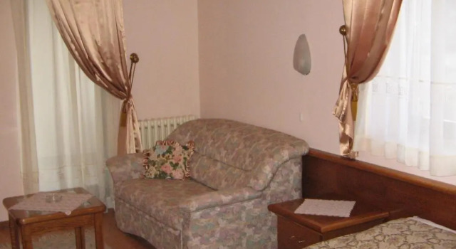 Люкс Garni Hotel PBG