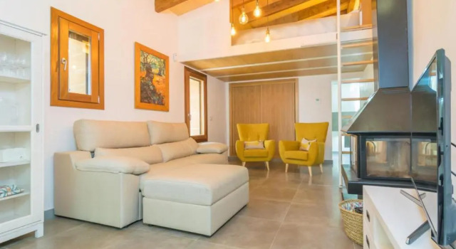 Paratge De Son Toniet, Boek Villa Búger Mallorca