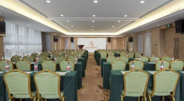 Vienna International Hotel (Hohhot East High-speed Railway Station), Book Hotel Hohhot Inner Mongolia