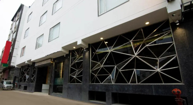 Hotel Stanley - Near Delhi International Airport