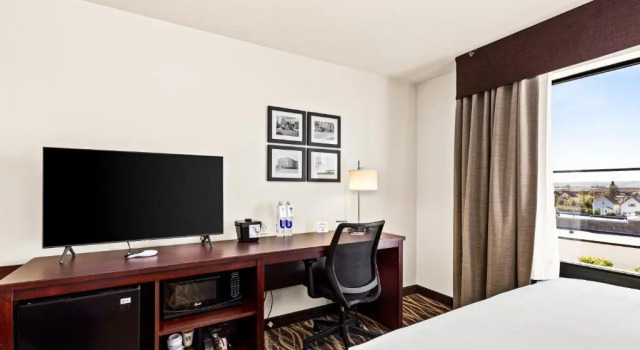 Четырёхместный номер Standard Cobblestone Hotel & Suites - Superior Duluth