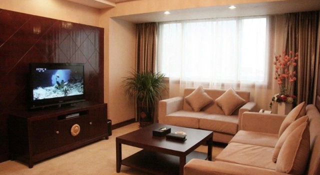 Huatong Hotel