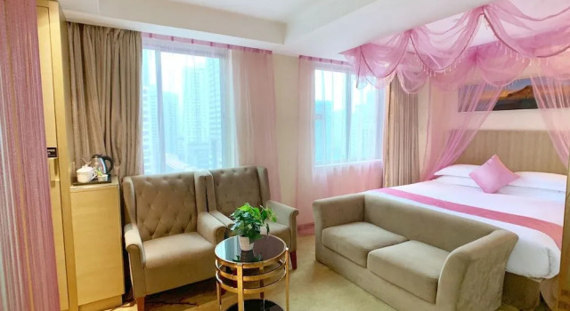 Shenzhen Renshanheng Hotel