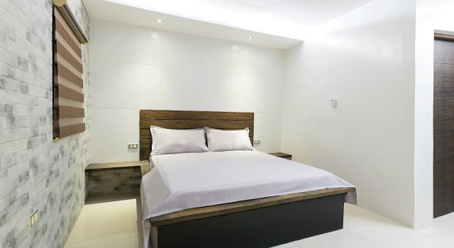 Habitat Guest House, Book Guesthouse SPA Hotels in Mindoro, SPA