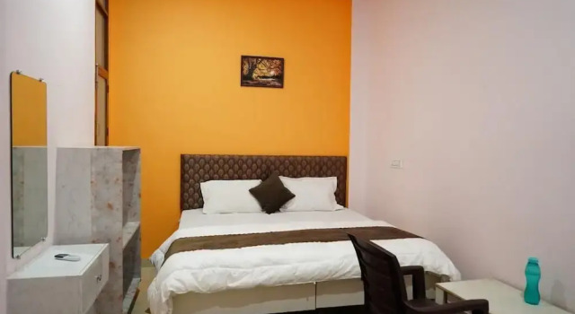 Shree Puram Guest House