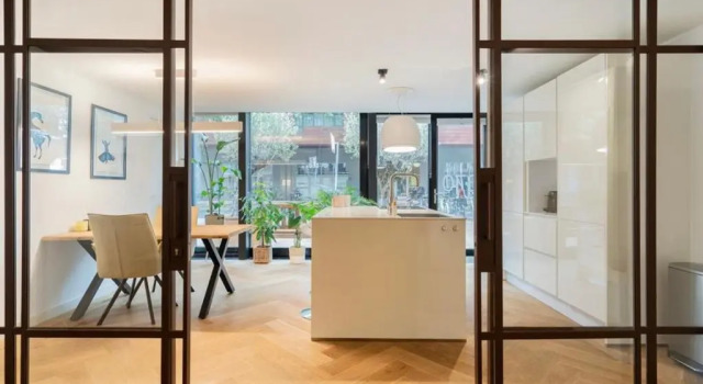 Студия Deluxe Luxurious studio only 15 minutes from city center