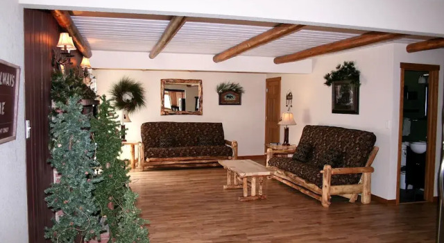 Rocky Mountain Retreat 1B by Rocky Mountain Resorts