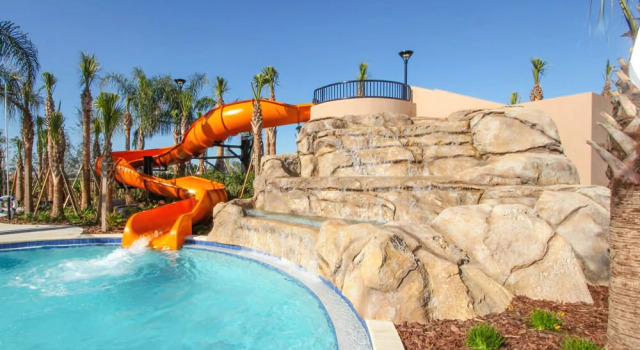 #19 Large Townhouse w/Private Pool - Three Bedroom