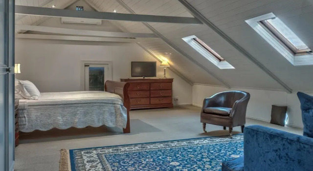 Maison Fougere, Забронировать Дом для отпуска Отели Франсхук с бассейном, рядом с Huguenot Memorial Museum, Бассейн