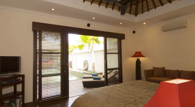 Вилла с 2 комнатами с балконом Ellora Villa