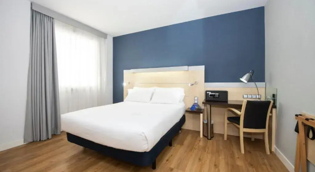 Двухместный номер Standard Holiday Inn Express Barcelona City 22@ by IHG