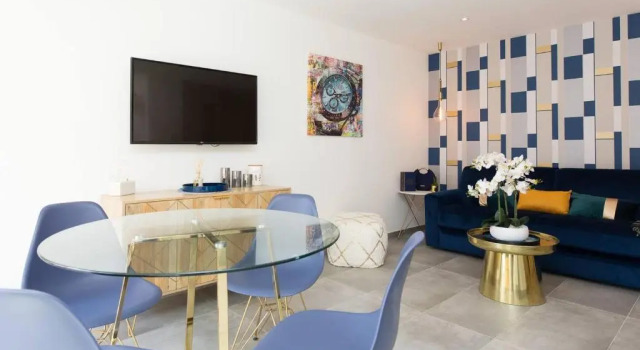 Martinez Area: Brand New & Design 1 Bed !