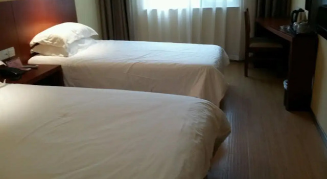 MoganShan Ming Ting Hotel, Prenota Hotel Huzhou Zhejiang