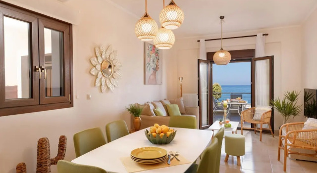 Апартаменты Green A Seaside Escape With Mesmerizing Views