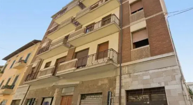 Pisa Happy House – Large Group Apartment