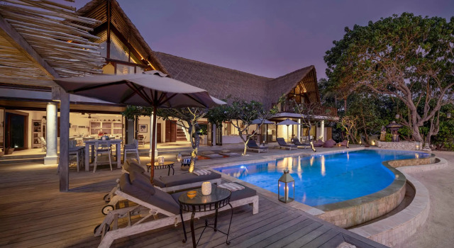 Villa Voyage, Rezervovat Vila Hotely v Bali se snídaní, Snídaně