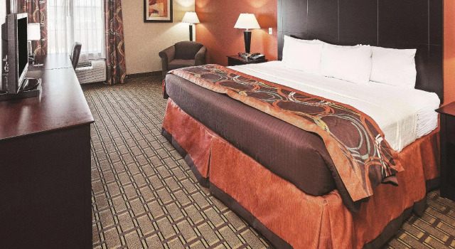 Двухместный номер La Quinta Inn & Suites by Wyndham McAlester