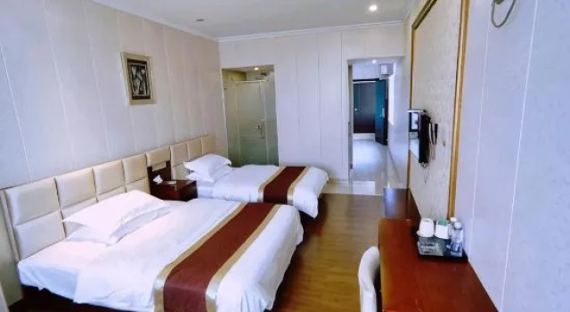 Yuyao Liangnong Hotel, Buchen Sie Hotel Liangnong Zhejiang