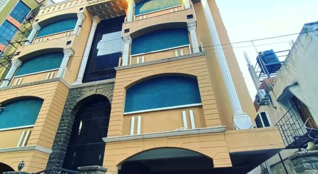 KP Suites Metro, Varaa Hotelli Kukatpalli 