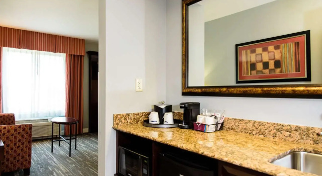 Двухместный люкс Hampton Inn & Suites Denver/Highlands Ranch