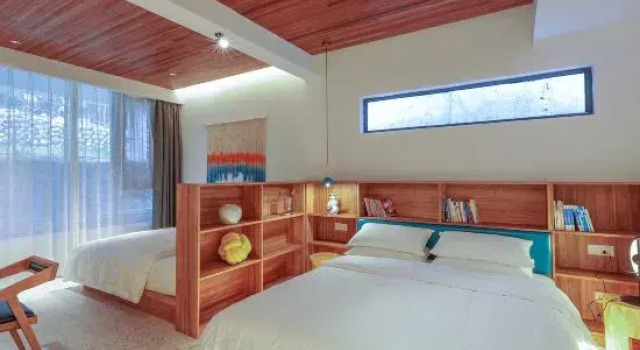 Семейный люкс Yujian Weichi Hostel (Huangshan Scenic Area)