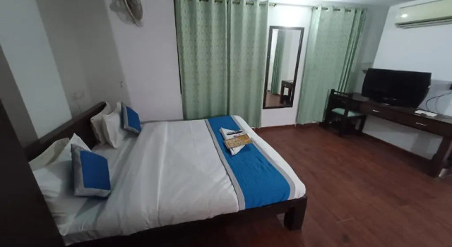 Люкс Hotel Laxmi Villa Palace-Near Jaipur Railway Station, Jaipur
