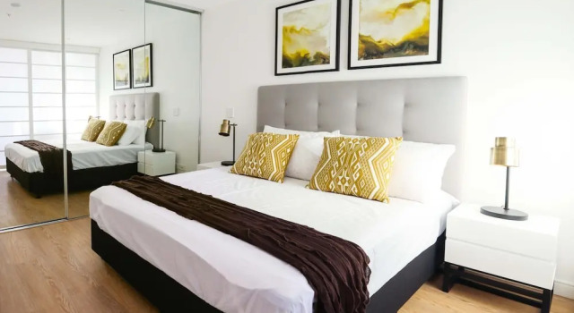 Modern Designer’s Pad