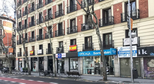 Apartmanento de 2 Habitaciones en Universidad, 500m de Alonso Martinez