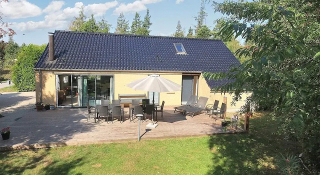 Коттедж 4 star holiday home in Væggerløse