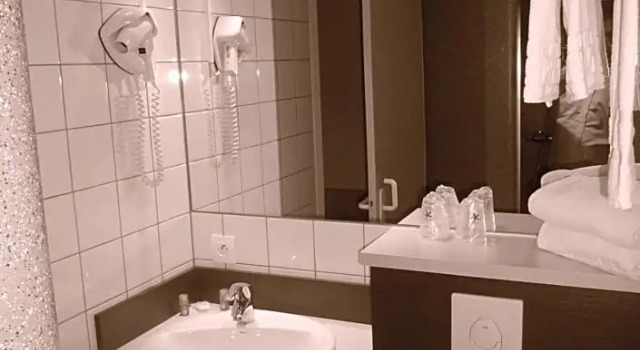 Номер Comfort The Originals City, Hôtel Hélios, Roanne Nord
