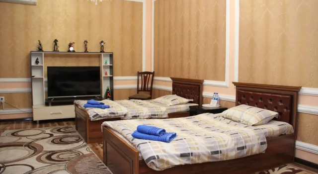 Chinara Guest House