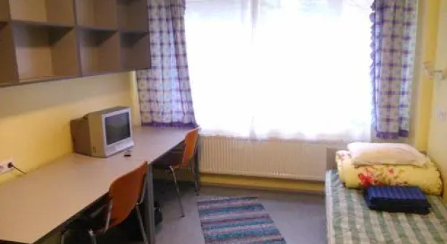 Torni Hostel, Book Hostel / Vandrerhjem Hostels i Tartu, Hostel / Vandrerhjem