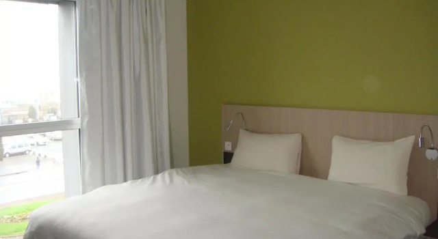 Семейный номер Standard The Originals Access, Hôtel Cholet Gare