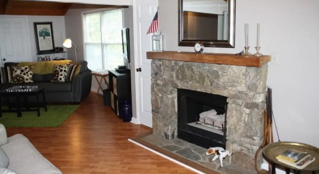 North Carolina Mountain Retreat, Забронировать Отель Сапфир Аппалачи