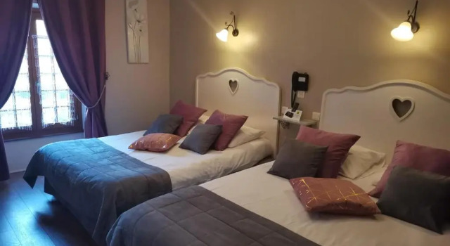Семейный номер Standard Logis Hôtel le Relais