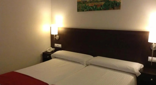 Номер Economy Hostal Al-Andalus
