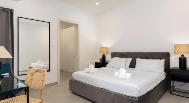 Stylish 1BR APT with Terrace
