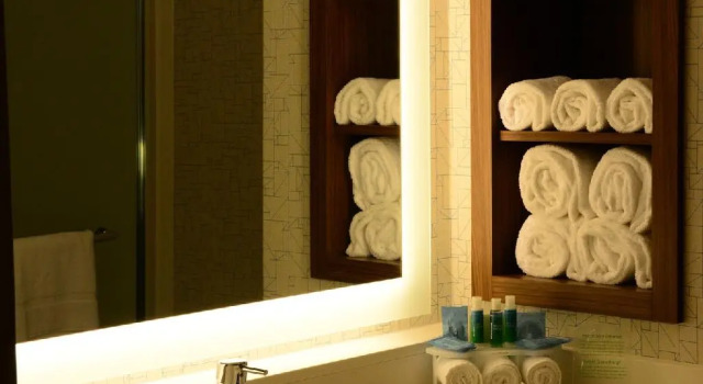 Двухместный люкс Holiday Inn Express & Suites Lexington Park California by IHG