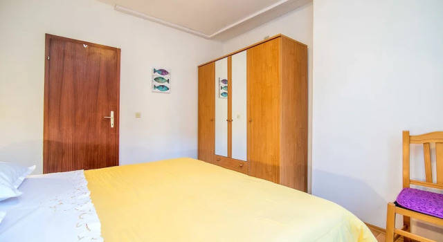 Apartment Oaza, Prenota Appartamento Hotel a Croatian Islands con parcheggio, Parcheggio