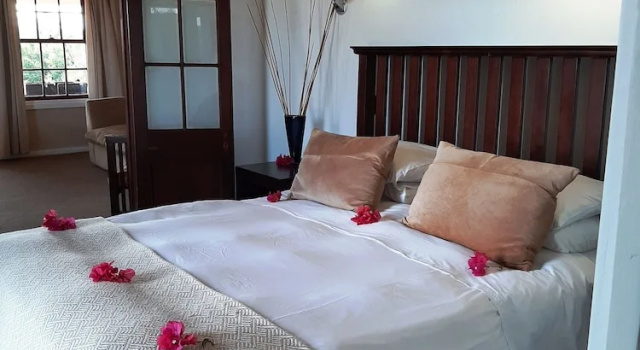 Номер Standard Leeuwenbosch Shearers Lodge - Amakhala Game Reserve