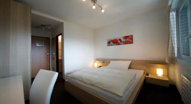 Hôtel Oasis, Buchen Sie Hotel Moutier 