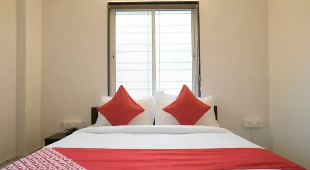 Номер Standard OYO 28092 RVC Hospitality