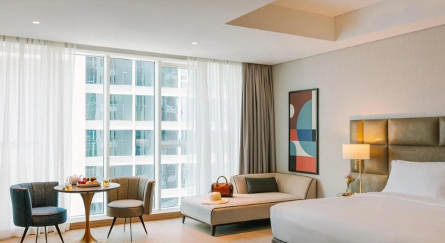 Aura Suites Downtown