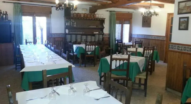 Hostal Casa Damián, Buchen Sie Hotel Valdelinares Aragonien