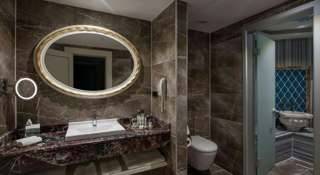 Люкс Doubletree By Hilton Elazig