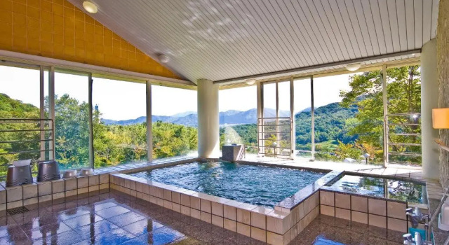 Четырёхместный номер Standard Sunrise Awaji
