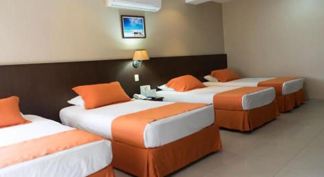 Camera quadrupla Standard Hotel Los Almendros