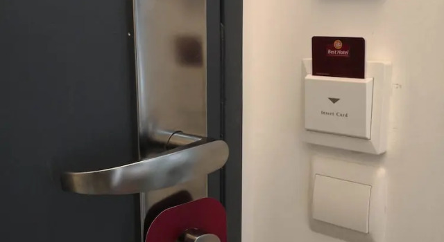 Трёхместный номер Comfort Best Hotel Bordeaux Sud